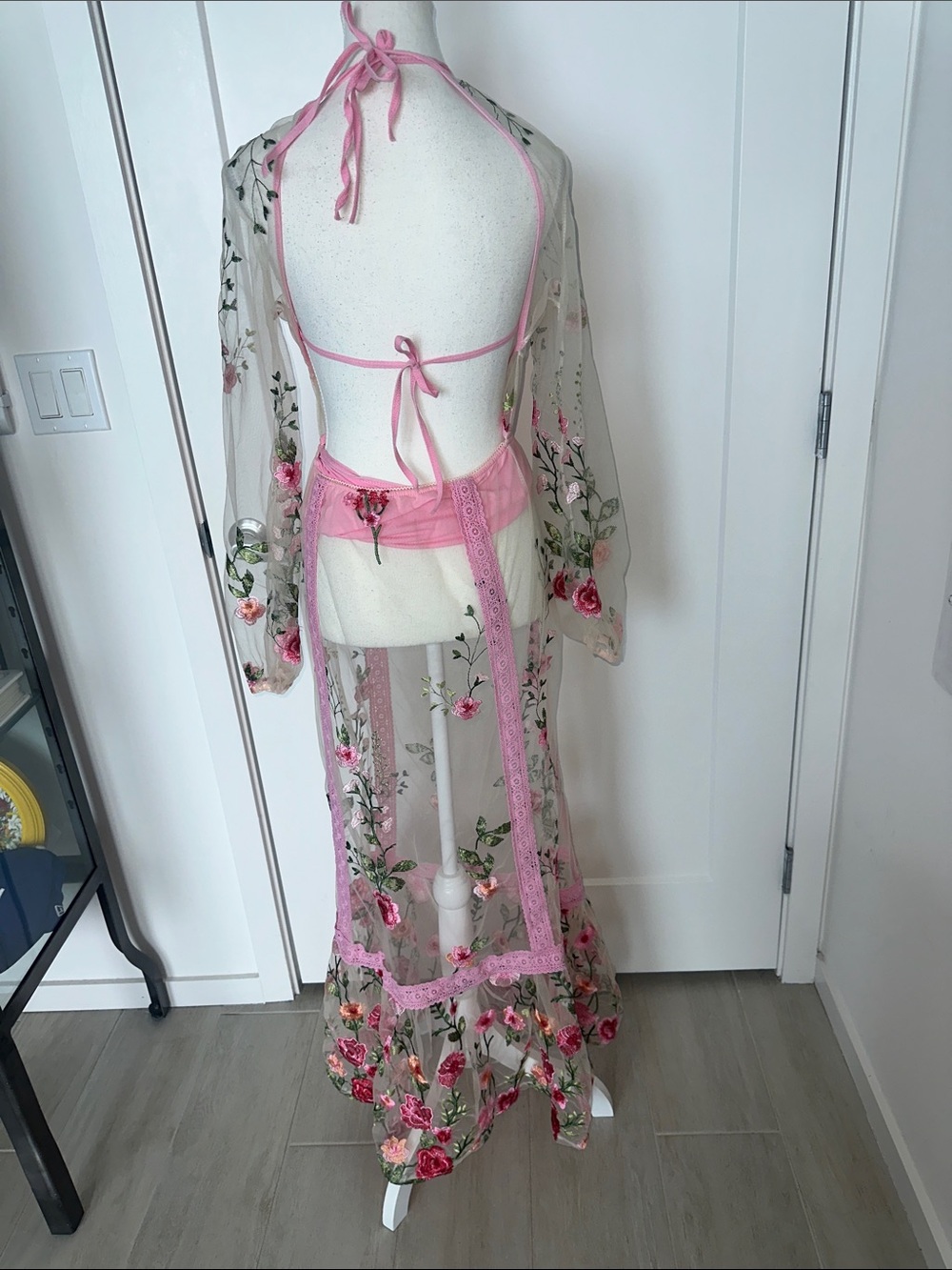 For Love and Lemons Luna Maxi Pink embroidery sheer dress NWOT Small - Picture 7 of 7